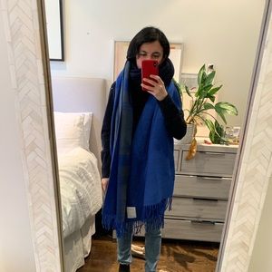 Meet your Posher, Marisa